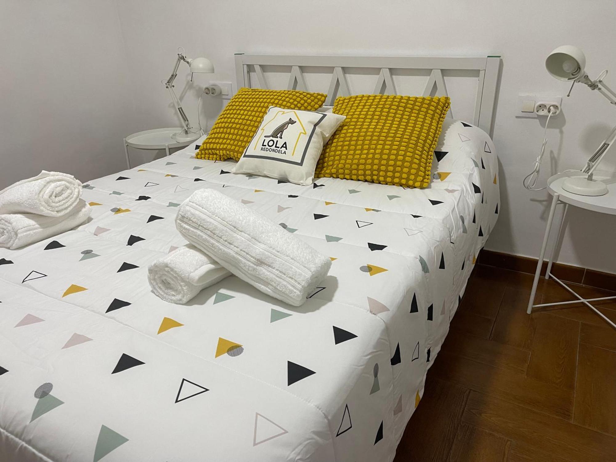 Lolaredondela Apartment Bagian luar foto